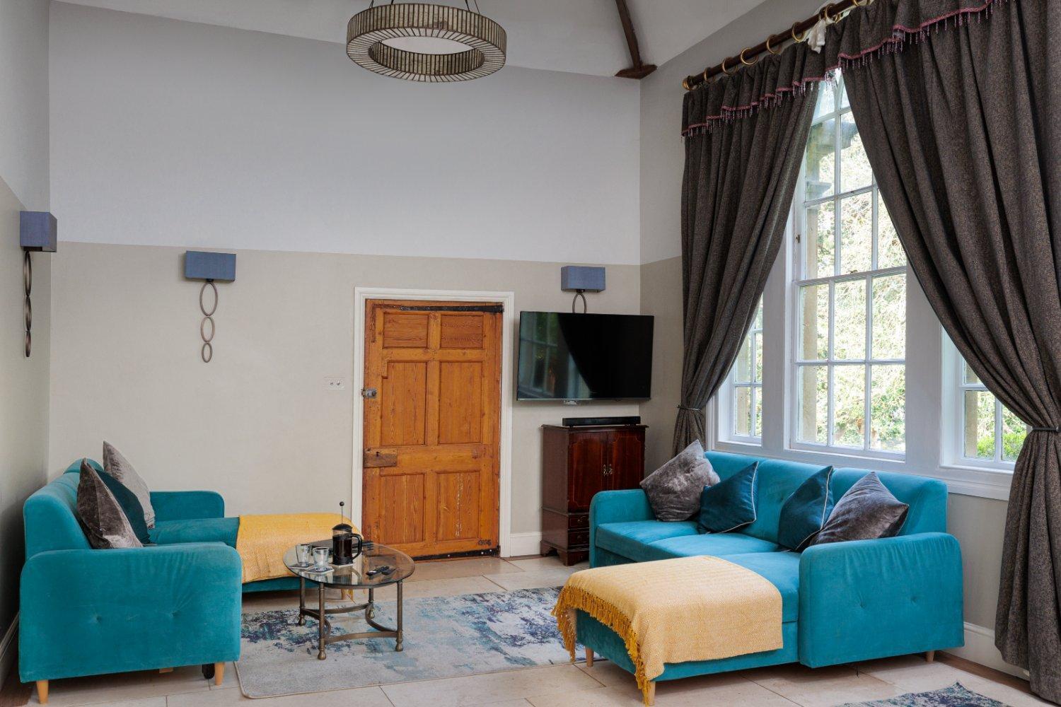 The School Rooms Estate Beautiful, Georgian Apartments With Private Heated Pool And Hot Tub Wifi And Parking Near Bath Box  Εξωτερικό φωτογραφία